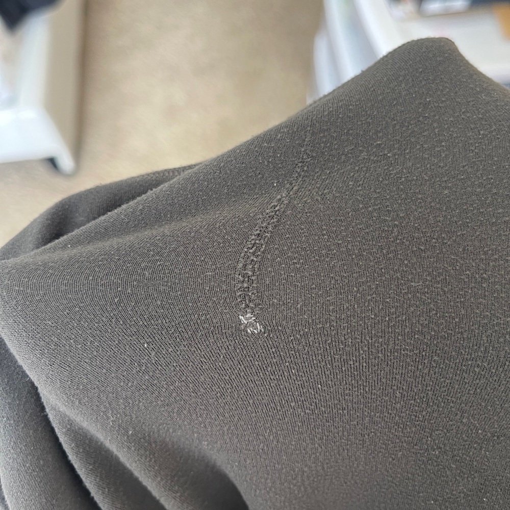 Lululemon align 28” dark graphite - Picture 5 of 7
